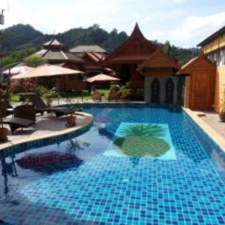 Golden Teak Resort Baan Sapparot Kamala Plajı Dış mekan fotoğraf